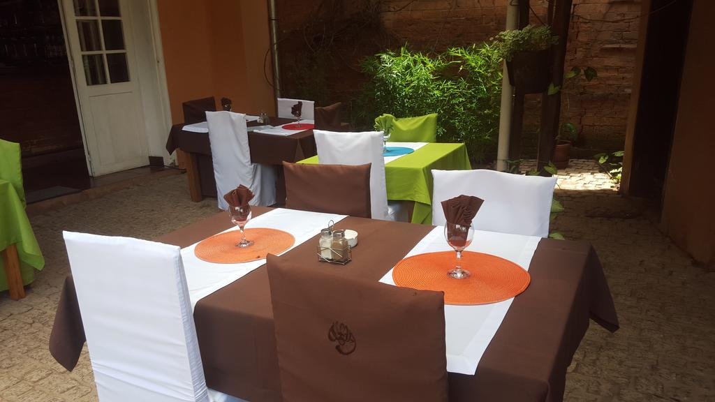 Le Lotus Bleu Hotel Antananarivo Exterior foto