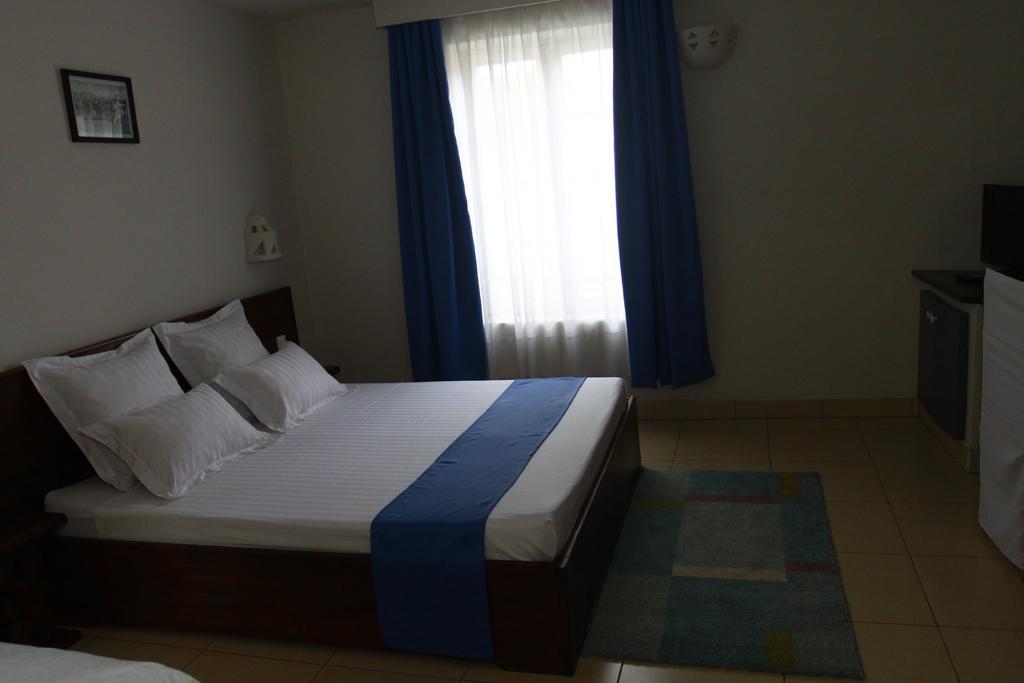 Le Lotus Bleu Hotel Antananarivo Exterior foto