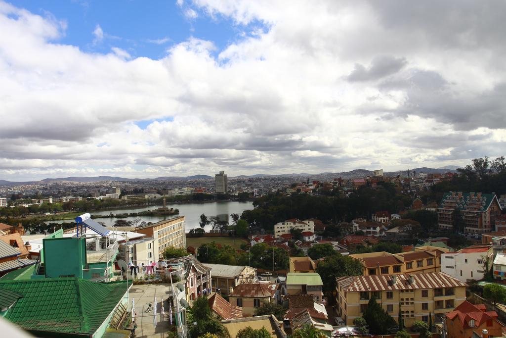 Le Lotus Bleu Hotel Antananarivo Exterior foto